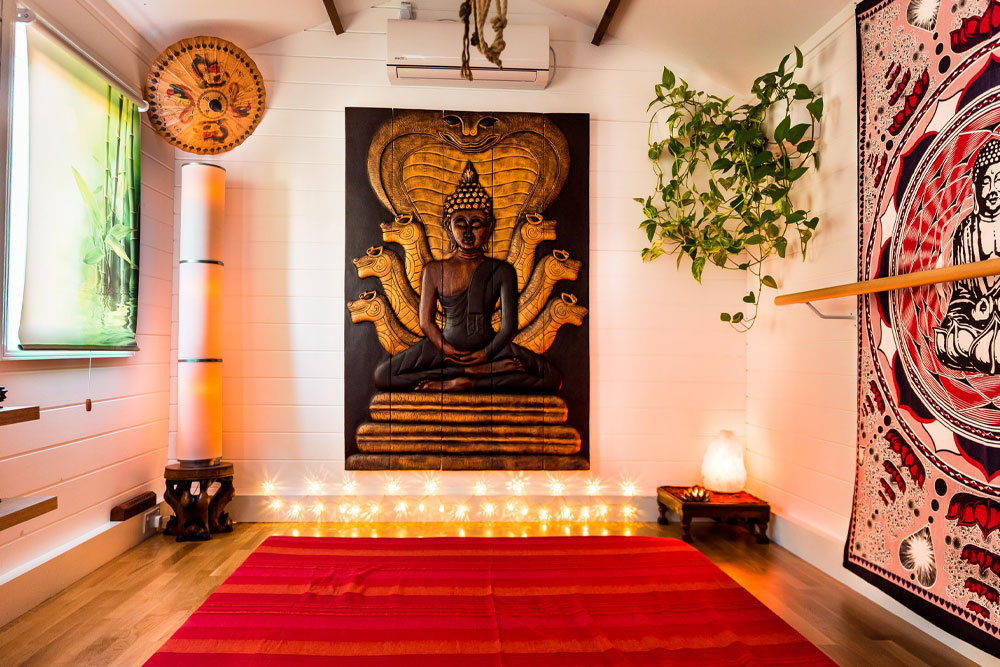 lotus-massage-studio-interior